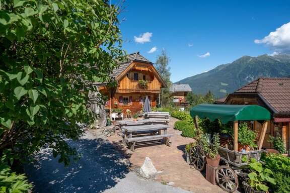 Hochbeete an der Rezeption Ernten nach Lust und Laune